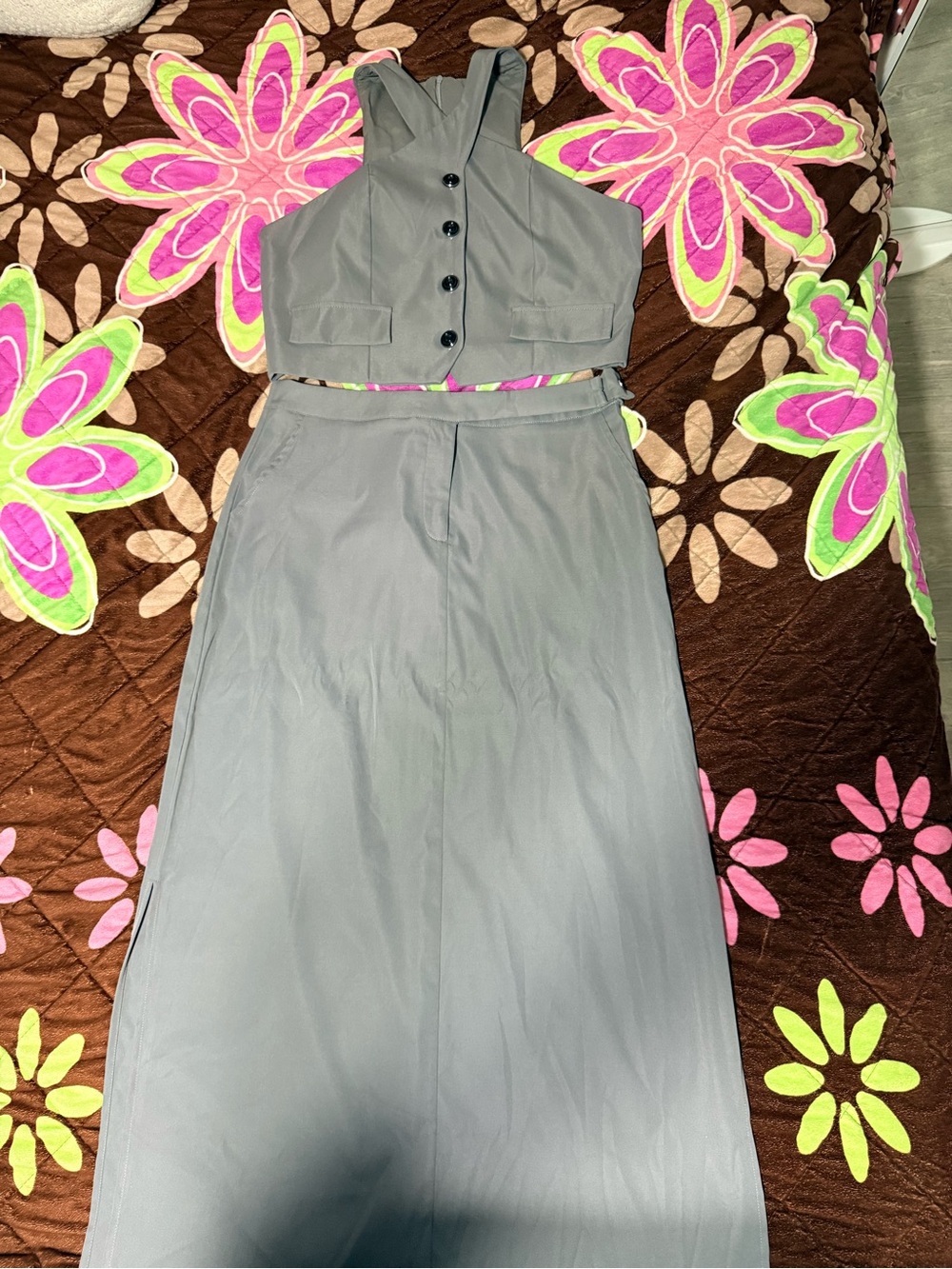 2 piece, skirt n blouse
